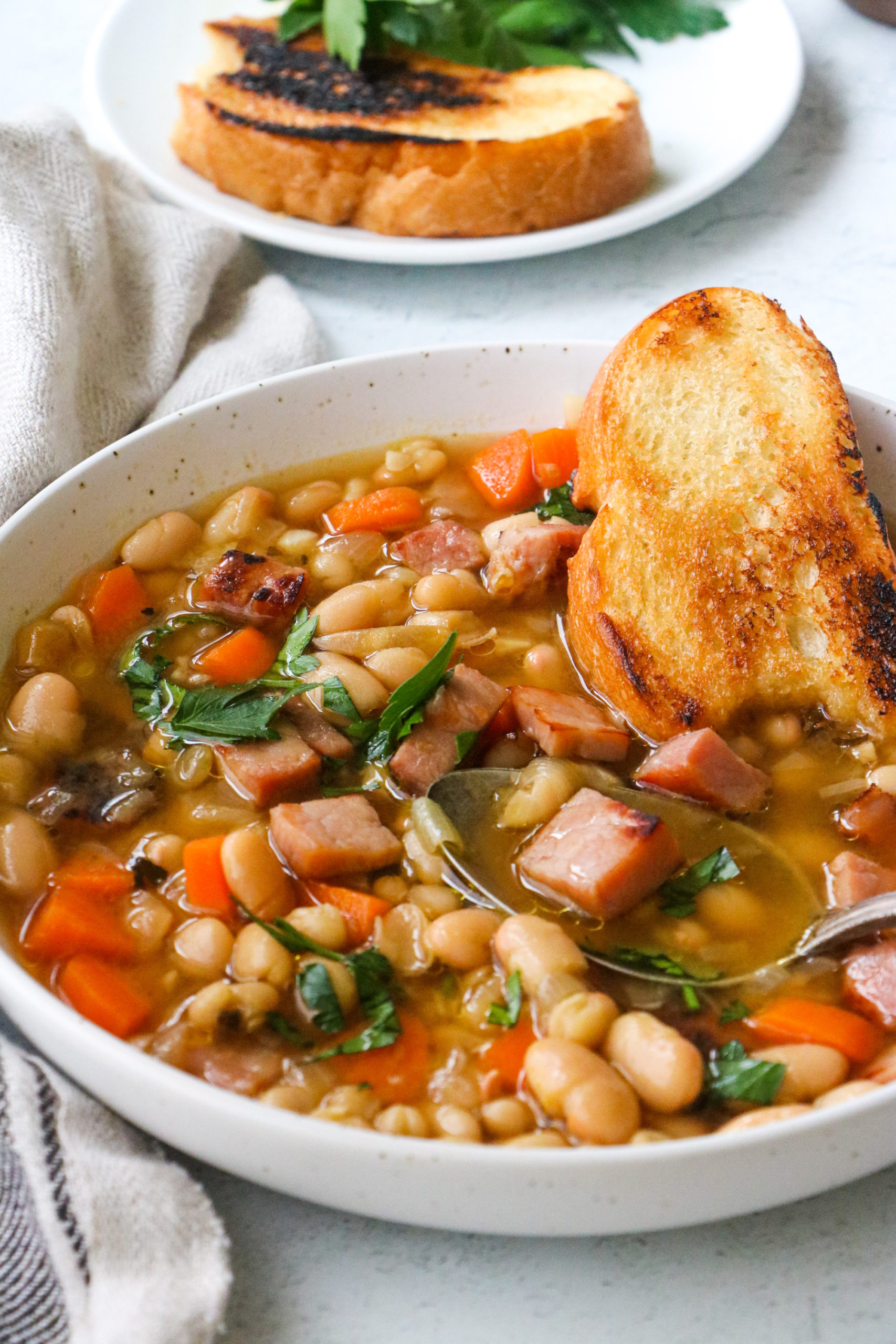 Easy Ham and Bean Soup – Marisol Cooks